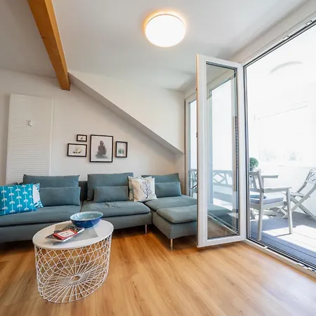 App 8o Grosser Tag Am Mit Wasserblick شقة