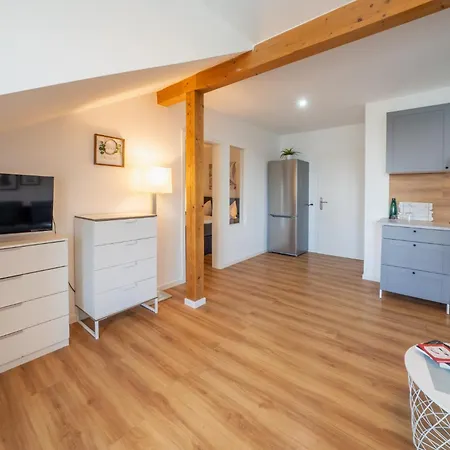 App 8o Grosser Tag Am Mit Wasserblick * Dranske