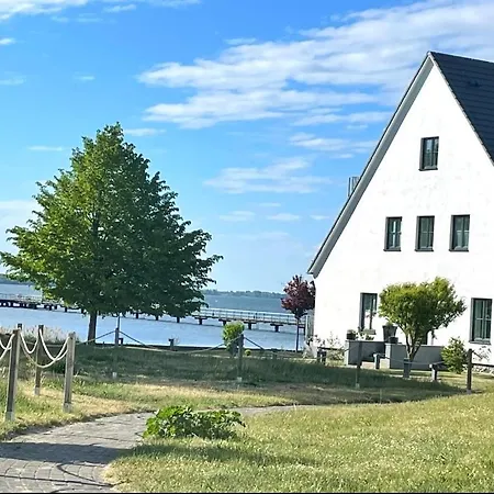 App 8o - Grosser Tag Am Mit Wasserblick In * Dranske