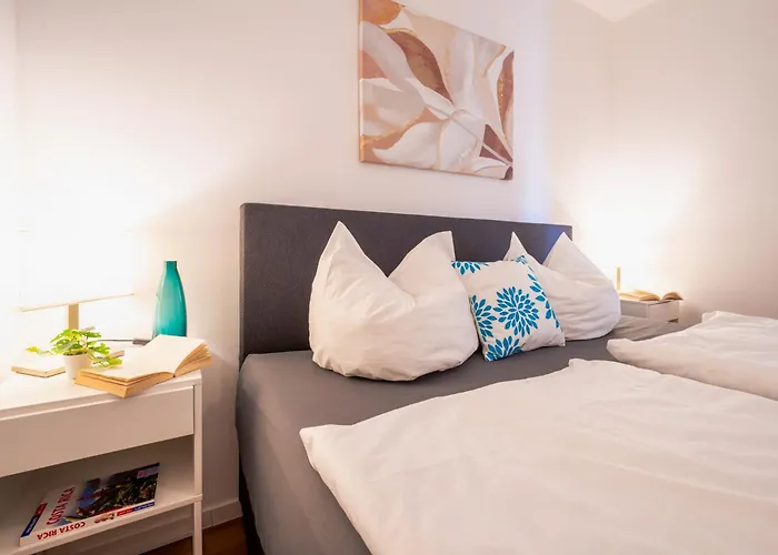 App 8O - Grosser Tag Am Meer Mit Wasserblick In Dranske *