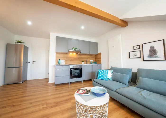 App 8o Grosser Tag Am Mit Wasserblick Apartamento