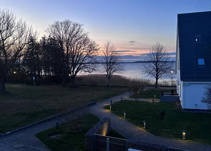 App 8o Grosser Tag Am Mit Wasserblick * Dranske